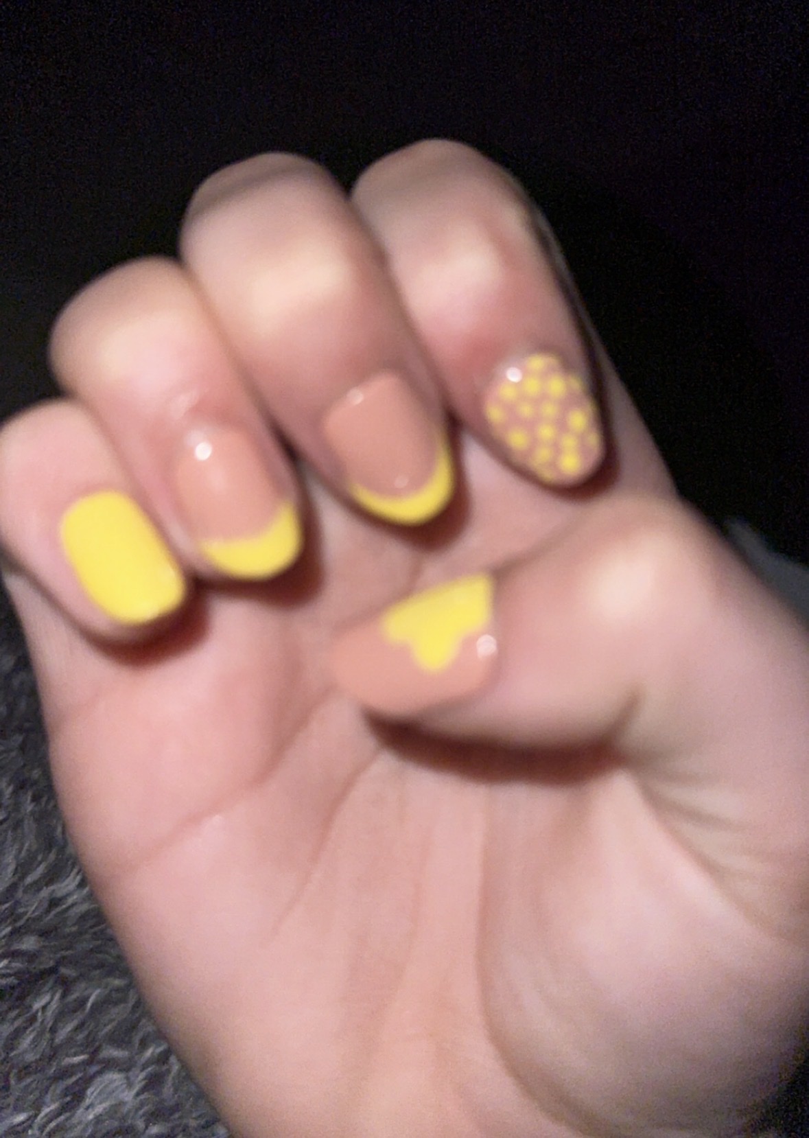 Ari_lovesnails20